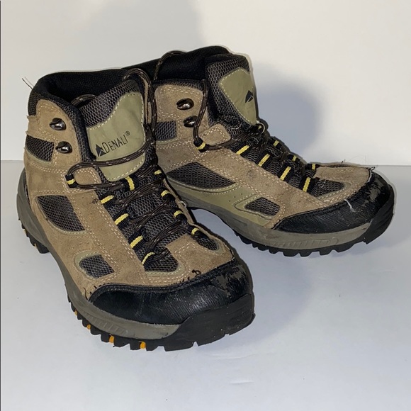 denali hiking boots